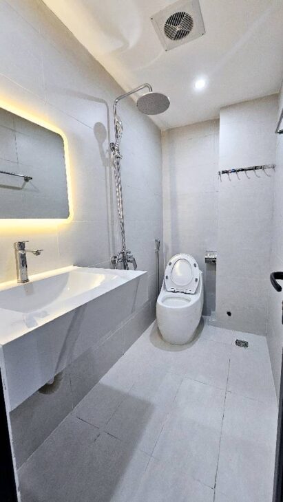 XUÂN THỦY CẦU GIẤY NHÀ ĐẸP-Ô TÔ 20M THOÁNG TRƯỚC SAU 10 TỶ 600