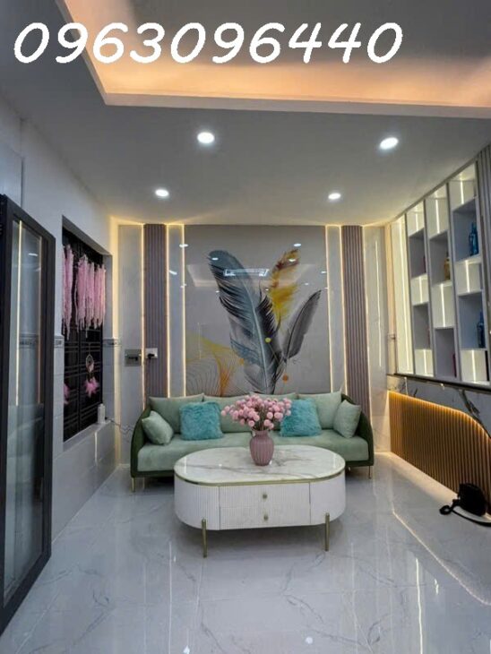 Bán Nhà Hẻm 66m2, 3 Tầng, 4PN, Huỳnh Tấn Phát, Quận 7 – Giá Tốt Nhất Khu Vực