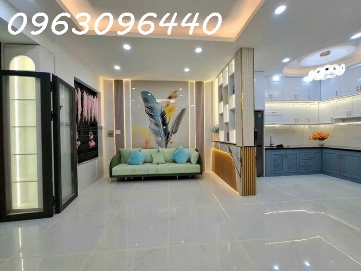 Bán Nhà Hẻm 66m2, 3 Tầng, 4PN, Huỳnh Tấn Phát, Quận 7 – Giá Tốt Nhất Khu Vực