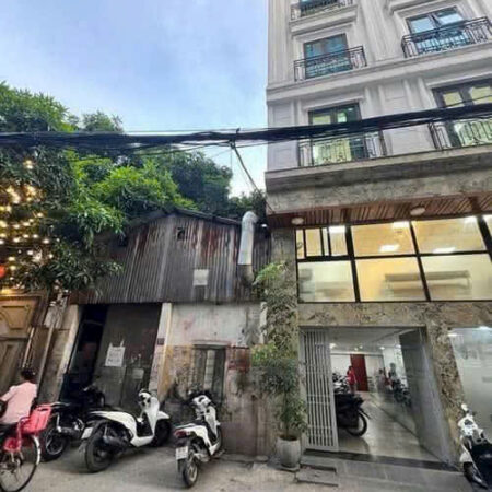 CÓ MỘT EM SIÊU PHẨM PHỐ VŨ NGỌC PHAN , NGUYÊN HỒNG VỪA MỚI LÊN . THÔNG SỐ TOÀN KIM CƯƠNG NGUYÊN