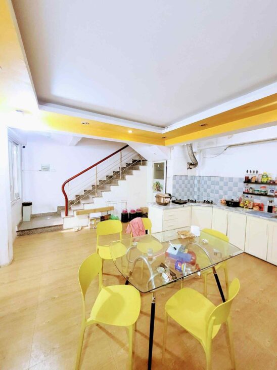 BÁN NHÀ NGỌC THUỴ, 110M x 5 TẦNG, MẶT TIỀN 6.5M, GARA, ÔTÔ TRÁNH