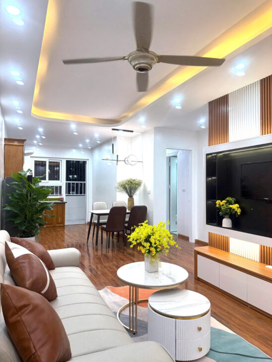 Bán căn hộ chung cư HH4A Linh Đàm, 66m2, 2 ngủ, view sân chung, giá 2 tỷ 950tr