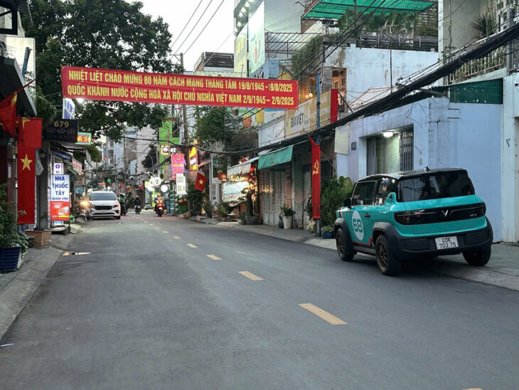 CC gửi bán MTKD Nguyễn Văn Công 84m2(4×21) 3 tầng KD sầm uất sát sân bay TSN 13.8 tỷ.