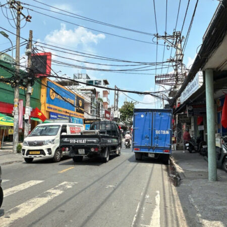 CỰC HIẾM Tặng nhà C4 140m2 dài 35m HXT 1 trục Lê Đức Thọ gần ngã 4 Thống Nhất 11.6 tỷ. CỰC HIẾM Tặng nhà C4 140m2 dài 35m HXT 1 trục Lê Đức Thọ gần ngã 4 Thống Nhất 11.6 tỷ.