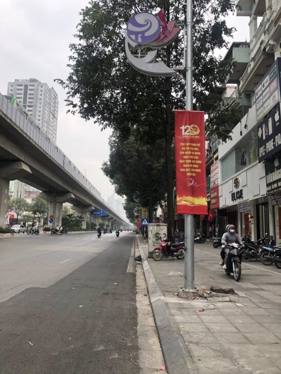 GIÁ RẺ MẶT PHỐ QUANG TRUNG HÀ ĐÔNG- KINH DOANH ĐỈNH – MẶT TIỀN RỘNG VỈA HÈ RỘNG ĐÁ BÓNG – VỊ TRÍ