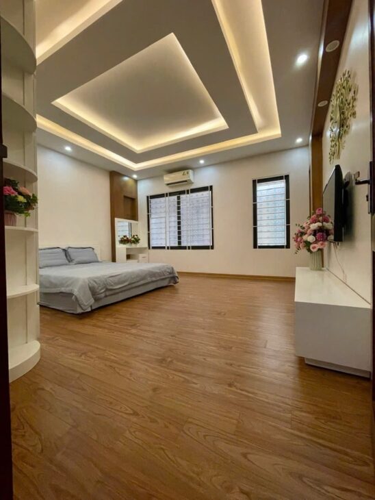 30M RA Ô TÔ – NHÀ DÂN XÂY CHẮC CHẮN – TRUNG TÂM CẦU GIẤY -. ĐỂ LẠI NỘI THẤT XỊN SÒ_6 TẦNG – 40M2 –