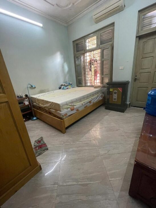 PHÂN LÔ VIP CẦU GIẤY-Ô TÔ TRÁNH–THÔNG NGÕ–KINH DOANH TẤP NẬP_5 TẦNG –48,8/56M2 –17,5 TỶ.