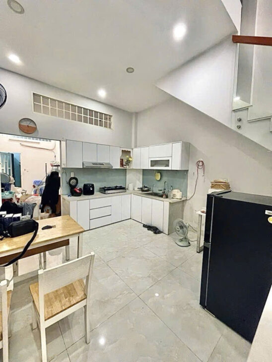 Giảm mạnh 500tr! Nhà Vuông 2 tầng 84m2 – Trường Chinh Q12
