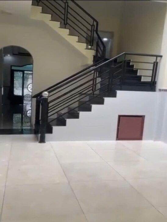 Nhà Mặt tiền Vuông 2 tầng, Đường Ôtô né, 95m2 – Trung Mỹ Tây 3 Q12