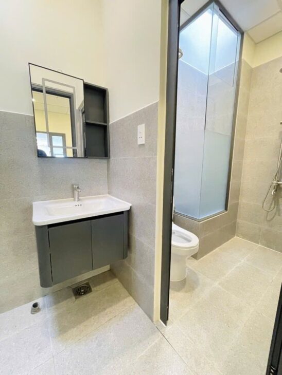 Giảm 90tr! Nhà Vuông 2 tầng HXH 45m2 – An Phú Đông 27 Q12