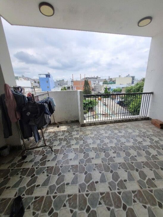 Giảm sốc 1 tỷ! Nhà 3 tầng Nở hậu HXT tránh 66m2 – Lê Đức Thọ QV