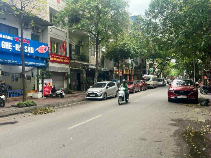 nhà mặt phố Long Biên, 54m x 5 tầng, thang máy, vỉa hè, ôtô dừng đỗ, kinh doanh ngày đêm