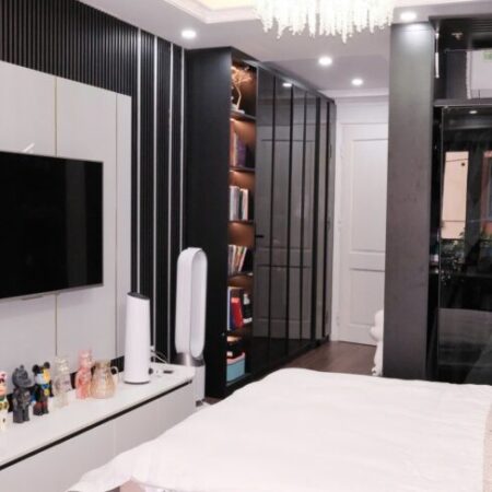 PHÂN LÔ HOÀNG VĂN THÁI, Ô TÔ TRÁNH, NHÀ CỰC ĐẸP, THANG MÁY, NỘI THẤT XỊN GIÁ 14,2 TỶ