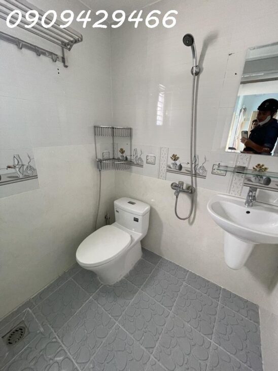 CHỈ 3,1X TỶ CÓ NHÀ QUẬN 7 -SỔ HỒNG CHUẨN CHỈNH – KHU DÂN CƯ HIỆN HỮU – NHÀ 4 TẦNG-6 PHÒNG NGỦ-HẺM