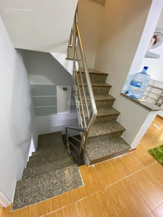 Gấp bán nhà cho con đi học Quận 11 40m2,4Tầng,4PN,3WC,Giá chỉ 5Tỷ600(Còn TL)