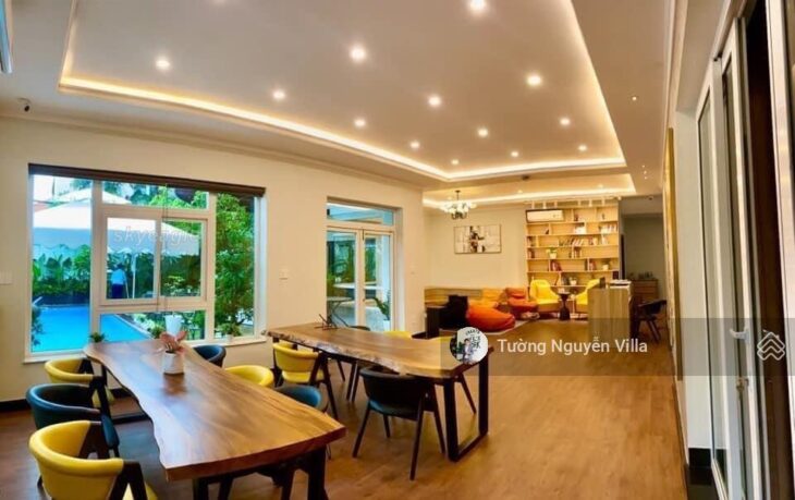 Biệt thự đẳng cấp 3 mặt tiền khu compound – Thảo Điền – Quận 2. DT: 20x20m. Giá: 65 tỷ