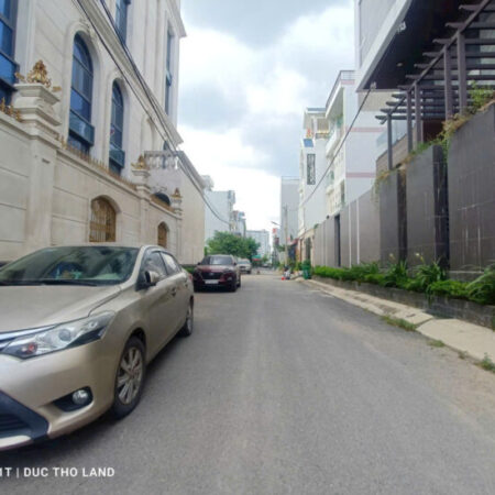 Giảm mạnh 800tr Bán GẤP Biệt thự 9.2x16m, 3T, HXH 8m khu Vip An Lộc, Quận 12 giáp Gò Vấp