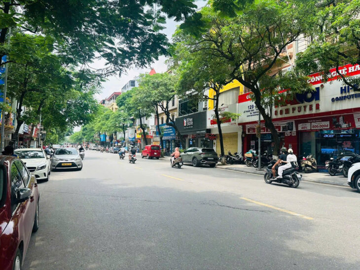 Bán nhà mặt phố Lê Thanh Nghị sổ đỏ hoa hậu– 62m² x 5 tầng – mặt tiền 5.4m – giá chỉ 36.8 tỷ