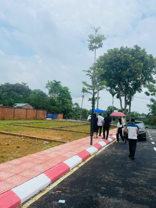Đất nền Láng Hòa Lạc 100m2 giá 2.2 tỷ – gần chợ, khu thương mại, môi trường sống tốt Nguyễn Hùng