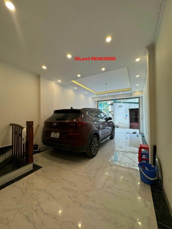 Bán nhà 6 tầng Nguyễn Văn Linh – Long Biên nở hậu, 40/45m²,