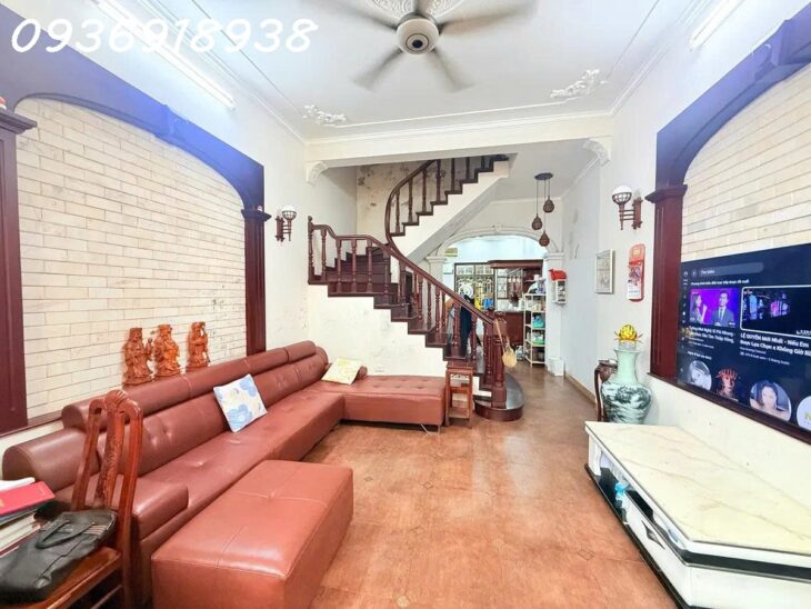 Bán gấp trong tháng 7 Âm– giảm thêm 500 triệu- tòa building 9 tầng có hầm-Hoàng Quốc Việt, Cầu Giấy