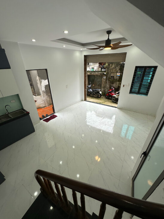 Sở hữu nhà Đa Sỹ, lô góc 5 tầng mới, gần sân bóng, bể bơi Đa Sỹ. Giá chỉ 5 tỷ