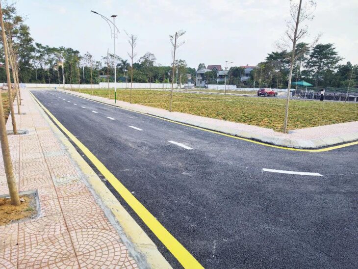 Đất nền Láng Hòa Lạc 100m2 giá 2.5 tỷ – gần trục chính, tiện ích đồng bộ, xây được ngay Nguyễn