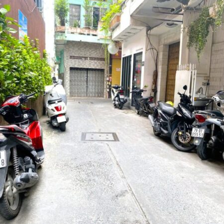 Bán nhà Hẻm Xe Hơi 8M Lê Văn Sỹ Q3, Sát Mặt Tiền, CHDV Dòng Tiền 40 tr/tháng