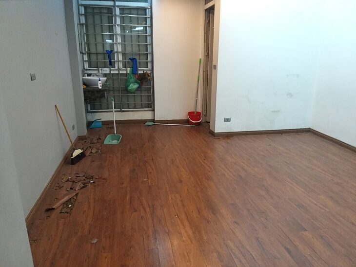 Bán nhà phân lô ô tô hàng xóm Mỹ Đình, 40m2 xây 5 tầng, kinh doanh