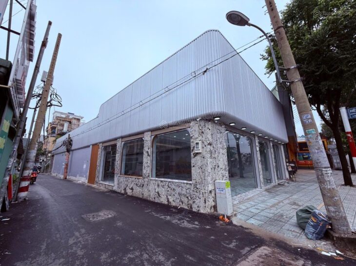 Hàng hiếm! Bán căn góc 2MT Quang Trung P. 8 Gò Vấp 11x36m 2L 58 tỷ