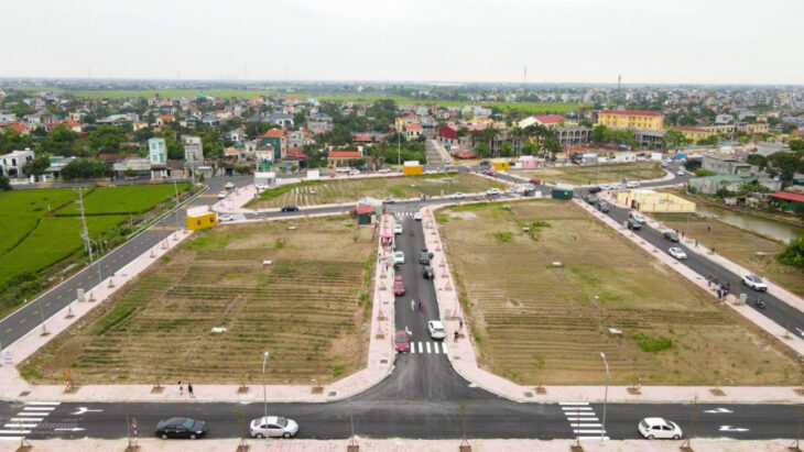 Bán lô góc mặt ngoài trục chính khu KDC Quỳnh Mỹ