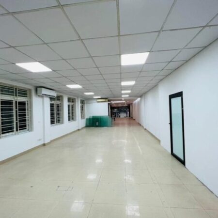 SIÊU PHẨM TÒA VĂN PHÒNG – MẶT PHỐ HOÀNG VĂN THÁI – DÒNG TIỀN 2 TỶ/NĂM