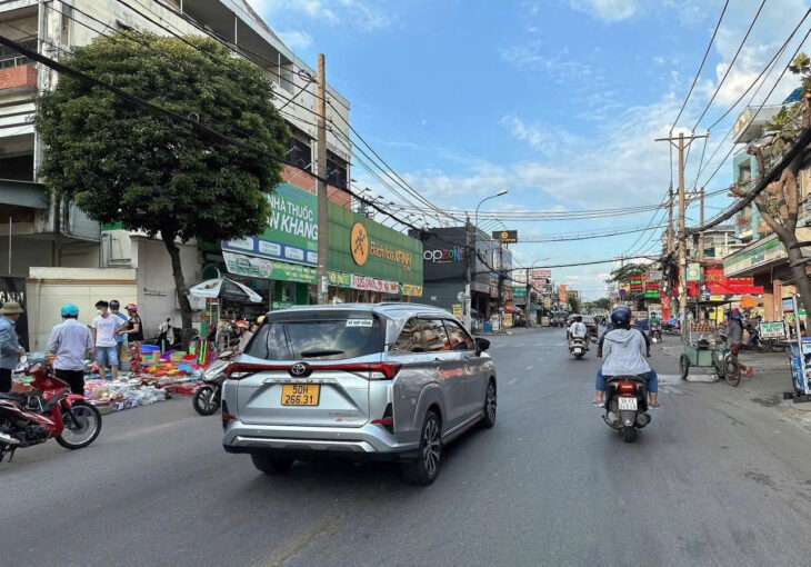 Nhà 3 tầng đẹp hẻm 256 Phan Huy Ích ngang 7m 170m2 sát Tân Bình GẤP BÁN chỉ 16.7 tỷ.