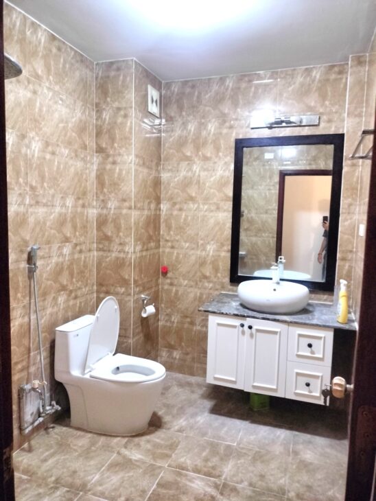 26 Tỷ, Phân Lô Oto tránh, Vỉa hè, Hoàng Cầu, Đống Đa, 59m2 x 4T, Kinh doanh đỉnh