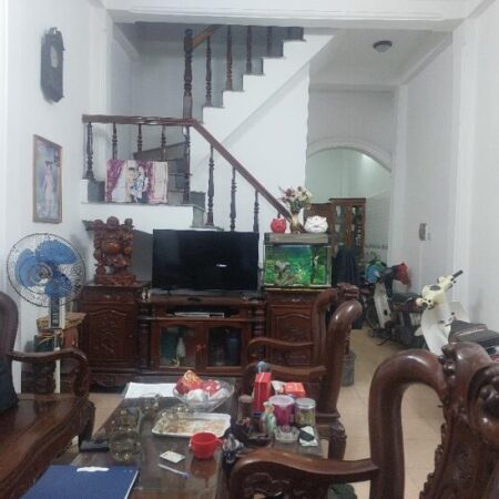 Bán nhà Xuân Thủy – lô góc – gần ô tô – MT4,1 m, 5 tầng