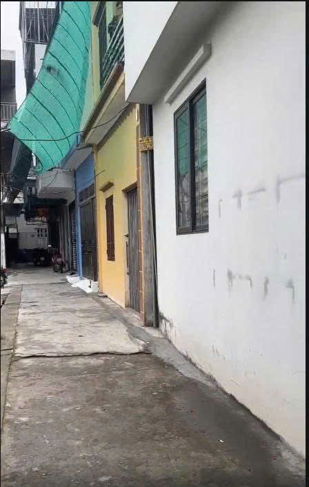 hàng hiếm bán lô đất mặt đường kinh doanh nguyễn đức cảnh gần lẩu ông già