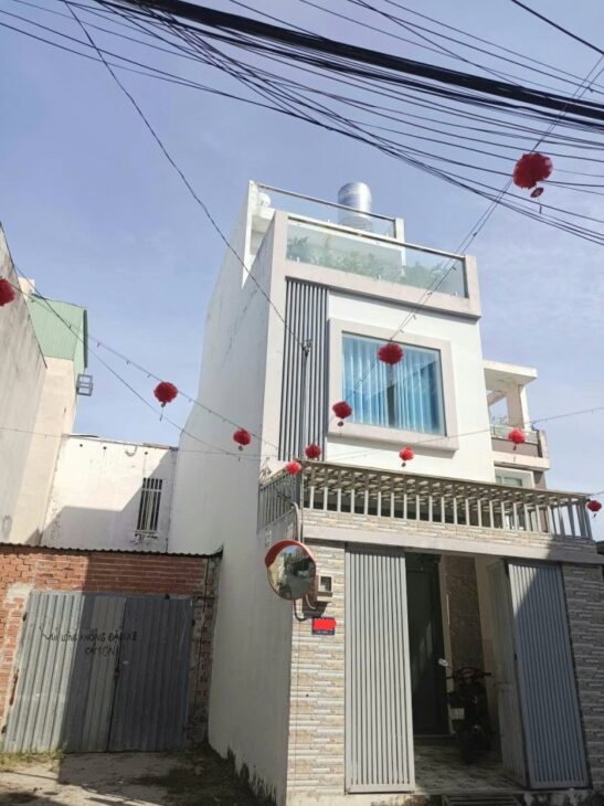 NHÀ HẺM XE HƠI NGAY VÕ VĂN HÁT – BTCT 3 TẦNG 60M2 (4X15M) – NGAY ĐH TÀI CHÍNH MARKETING – LONG