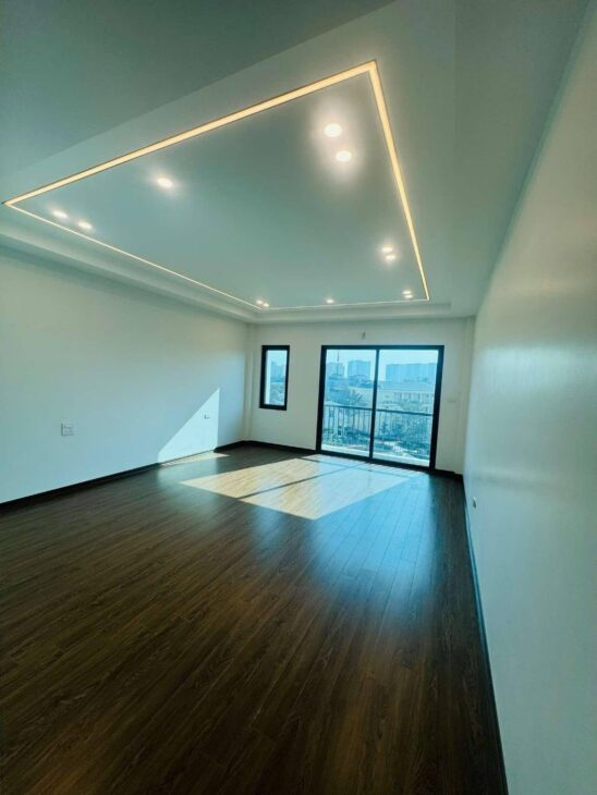 Bán nhà Ngọc Thuỵ-NHÀ MỚI TINH – THANG MÁY-50m-nhỉnh 12 tỷ( TL)