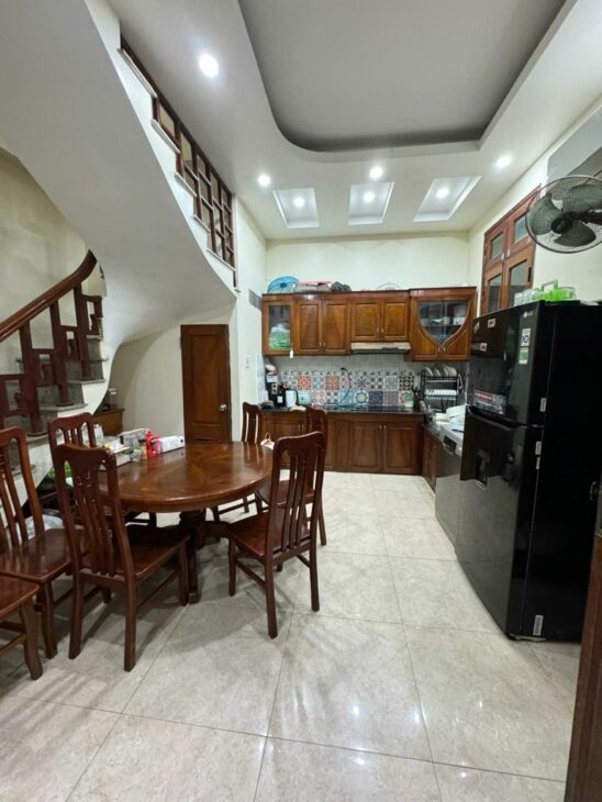 ĐỐNG ĐA – 33M2 – 5 TẦNG – NGÕ RỘNG – MẶT TIỀN 5,6M – 7,1 TỶ