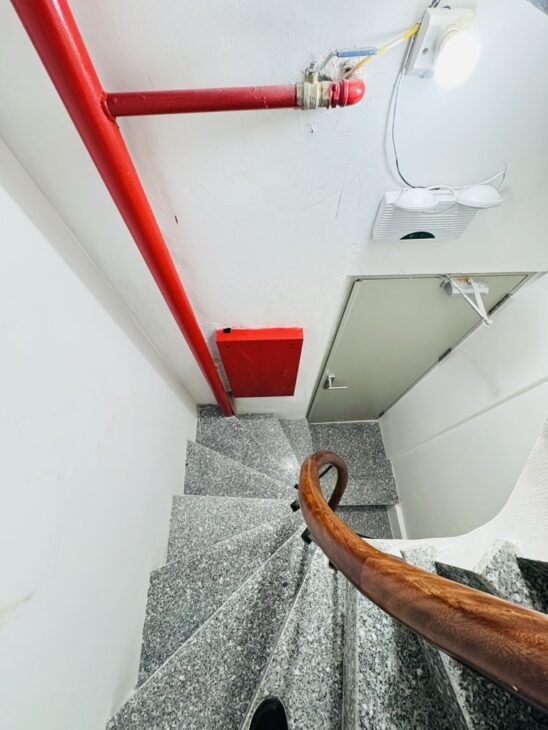 Bán nhà dòng tiền khủng 230m Trâu Quỳ, Gia Lâm, 6 tầng thang máy,PCCC đảm bảo từng phòng, ngõ