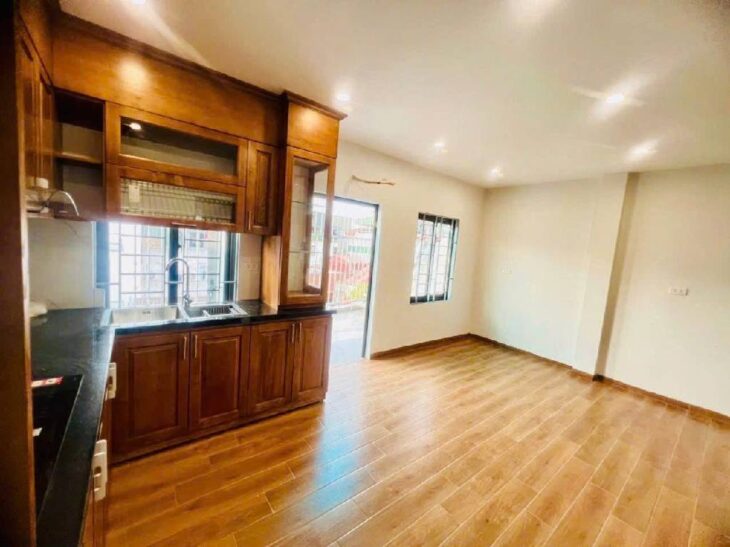 VĂN CHƯƠNG, ĐỐNG ĐA 8.5 tỷ– 45M2 – 6 TẦNG THANG MÁY – NGÕ THÔNG, SẠCH SẼ– SỔ ĐỎ CHÍNH CHỦ