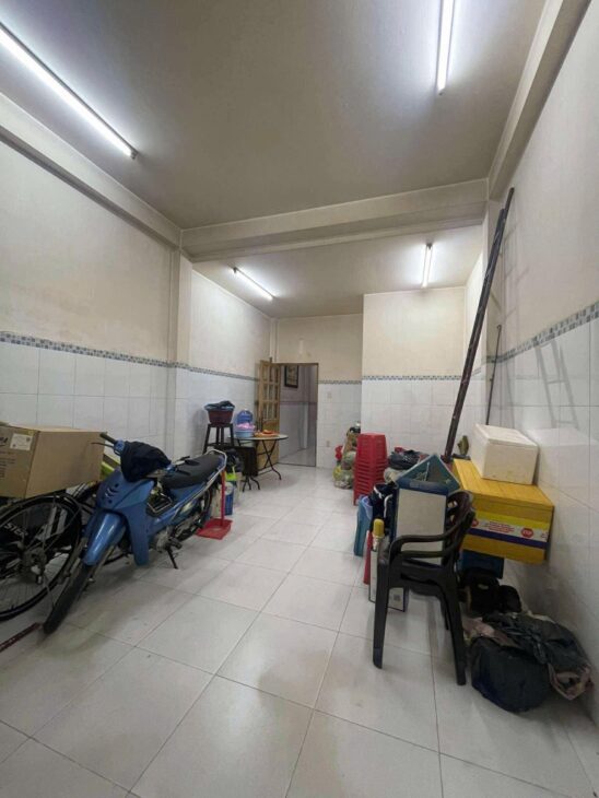 Bán nhà mặt tiền xe hơi Hiếm ngay chợ Xóm Củi 4.5×21 chỉ 12 tỷ 5