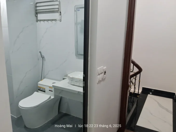 Tuyệt phẩm Tân Mai 5 tầng – 36m2 – 7.68 tỷ. Sổ đỏ trao tay!
