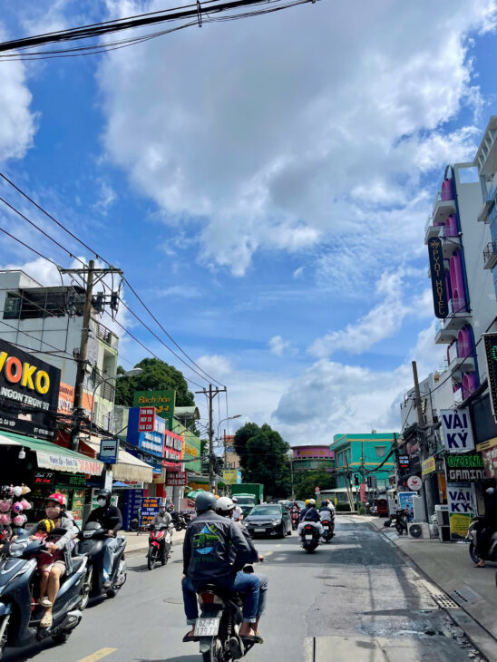 Nhà 4 tầng hẻm 6m, 4x21m, 5PN, gần Thống Nhất giá 7.1 tỷ.