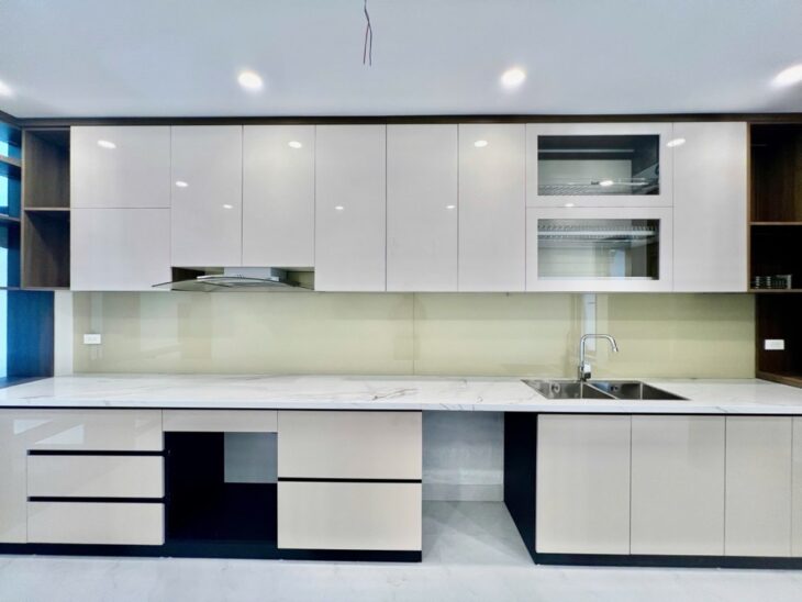 Nhà Quang Tiến, lô góc, dân xây 45m2, 5 tầng chỉ 7,1 tỷ