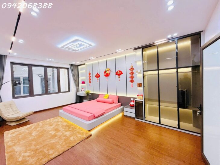 bán nhà Trương Định, Tương Mai, Hoàng Mai DT42m x 7,9T, ngõ xe ba gác tránh, nhà siêu đẹp.