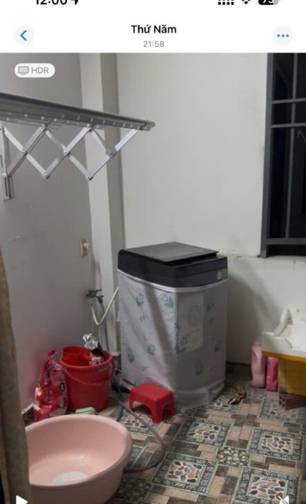 PHÒNG TRỌ NGAY CHỢ PHẠM VĂN HAI, CÓ BAN CÔNG,SÂN THƯỢNG CHỈ HƠN 3 TRIỆU/THÁNG