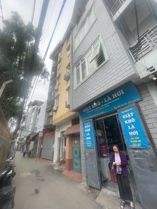 VỊ TRÍ SIÊU HIẾM – KINH DOANH ĐỈNH CAO – NGÕ THÔNG SANG PHỐ – 7 CHỖ ĐỖ TRƯỚC NHÀ _ 4 TẦNG – 44M2 –