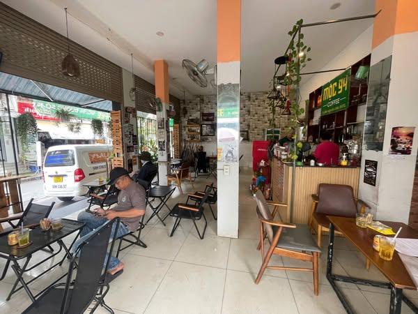 Bình Tân , Nhanh Còn ! QUÁN CAFE GÓC 2 MT ĐẸP LẮM , DT : 10m x 9m, MB thuê rẻ chỉ 12 tr, Tel