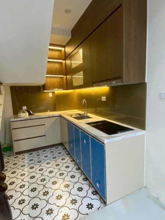 Bán nhà phố Trần Quốc Vượng – nhà đẹp – ngõ thông – kinh doanh 28m2 chỉ 7,89T